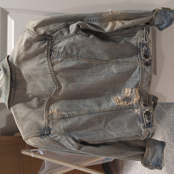 Abercrombie and Fitch jean jacket - Picture 2 of 5
